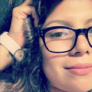 Meet your Posher, Vanessa